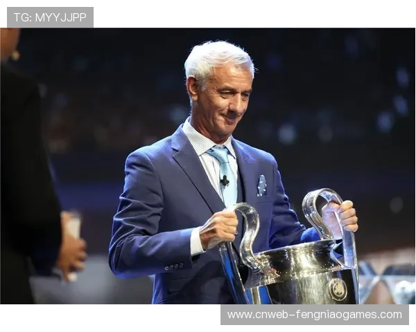 维尼修斯致电慰问阿劳霍，国家德比对手展现体育精神